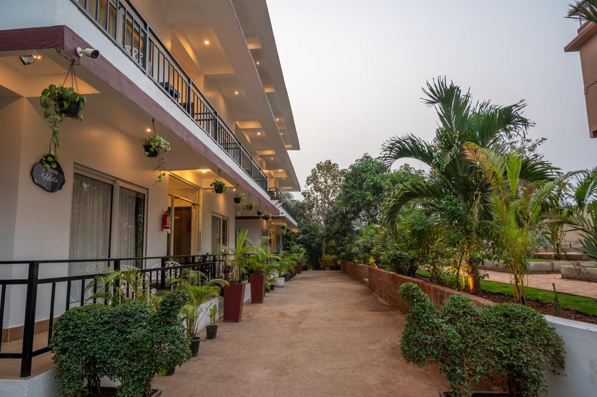 Hotel Aaria Hills à Arambol Extérieur photo